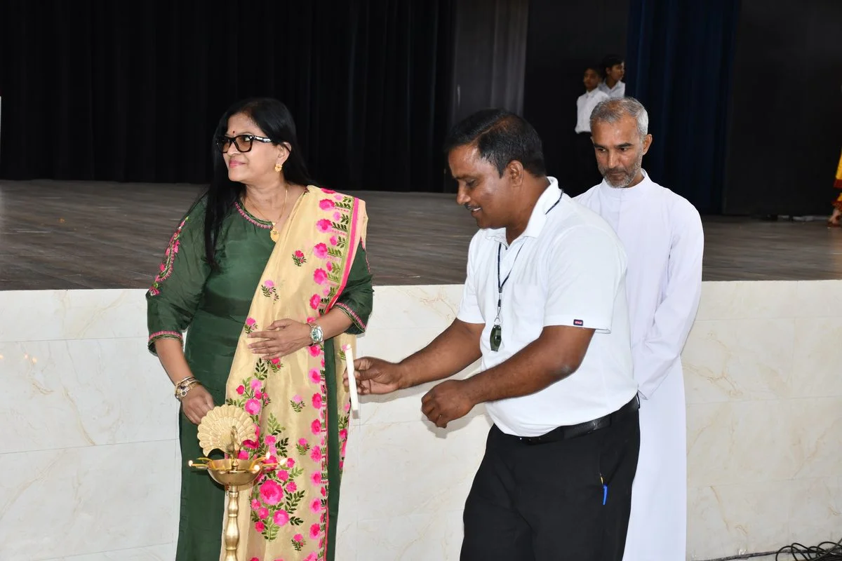 Annual Prize Distribution - Photo 2